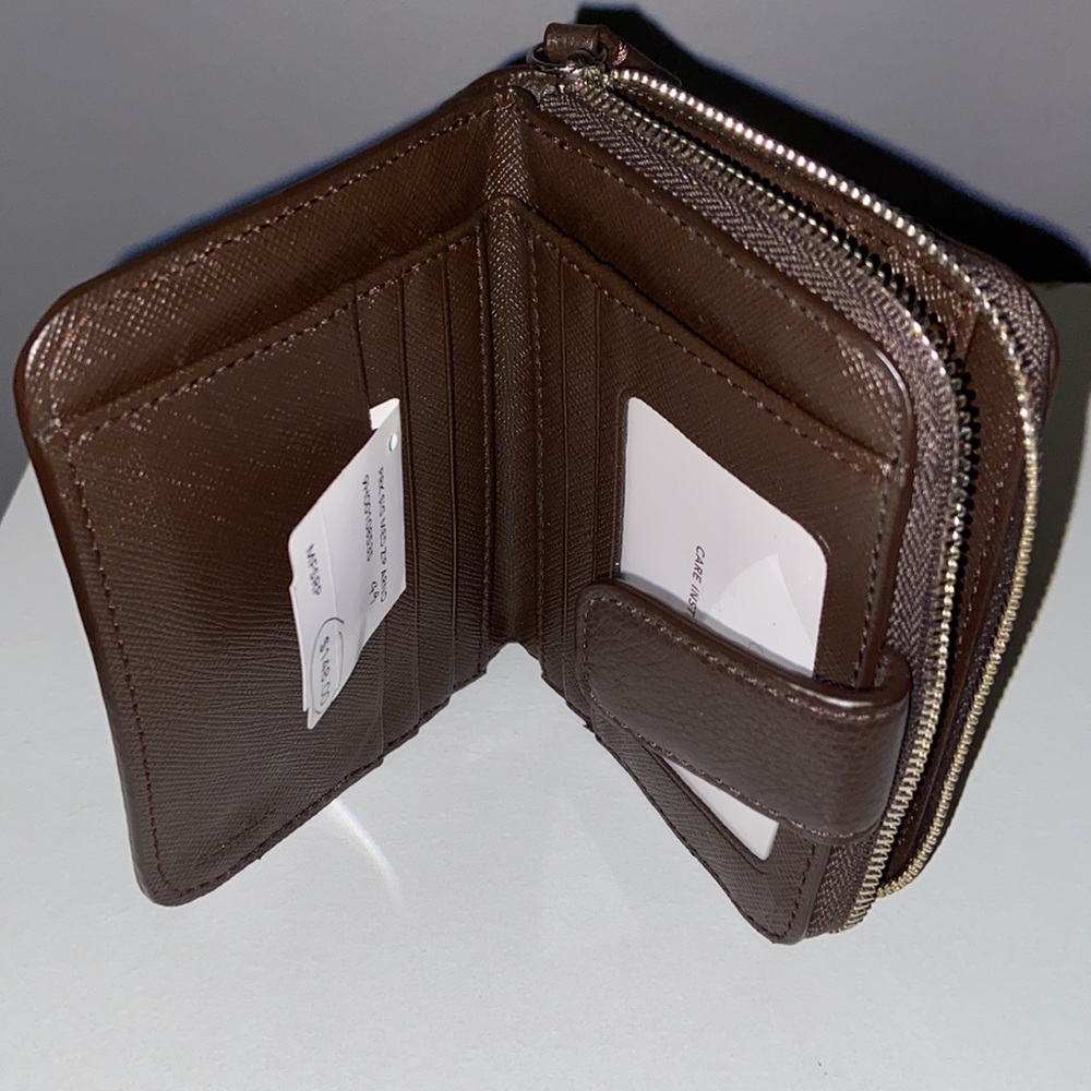 Coach Wallet - Picture 4 of 4